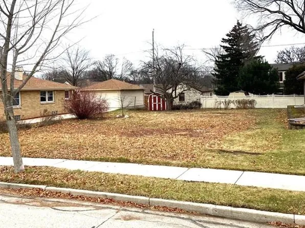 25 South 83RD STREET, West Allis, WI 53219