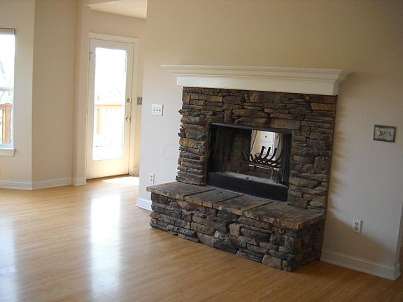 3rd image of 345 Pinetree Dr