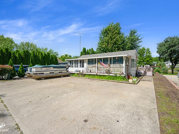 2nd image of 223 Largemouth Ln