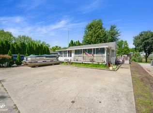 223 Largemouth Ln, Wilmington, IL 60481