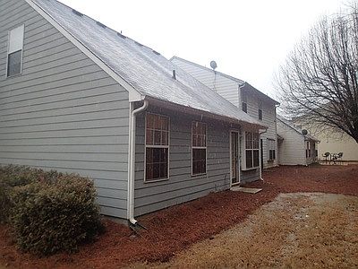 3rd image of 480 Hillandale Park Dr
