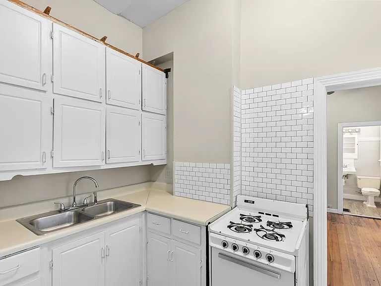 Kisor Flats — Photo 1
