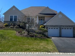 3 Cypress Ln, Hardyston, NJ 07419