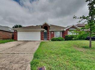 8008 Jolie Dr, Fort Worth, TX 76137