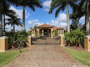 70 NW 128th Ave, Miami, FL 33182