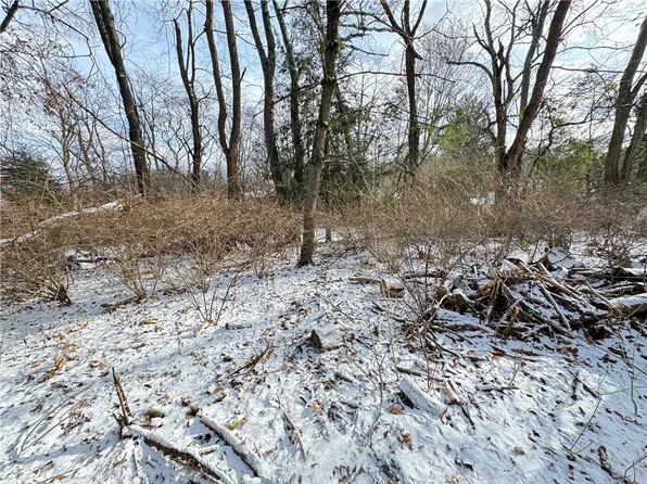 225 Center Church Rd, McMurray, PA 15317