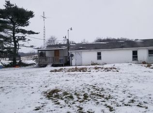 151 Wampum Mount Air Rd, Enon Valley, PA 16120