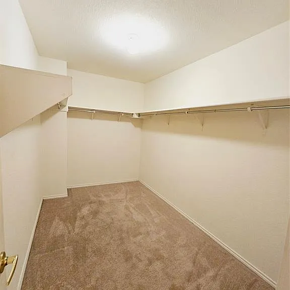 7020 Doyal Dr — Photo 11