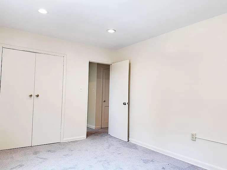 2901 Gainesville St SE #202 — Photo 9