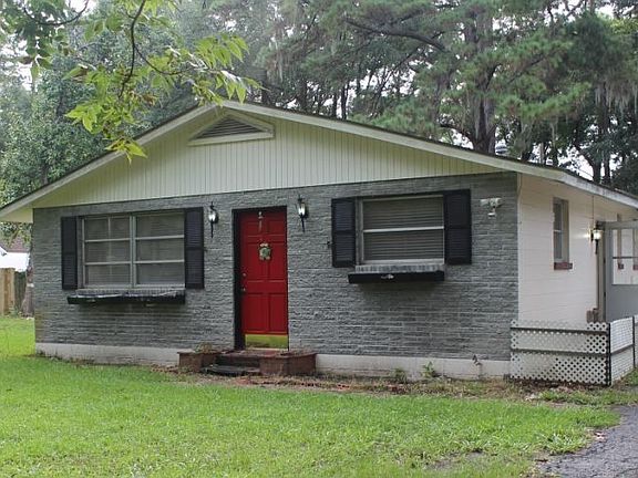 3rd image of 8513 Gohler Ave