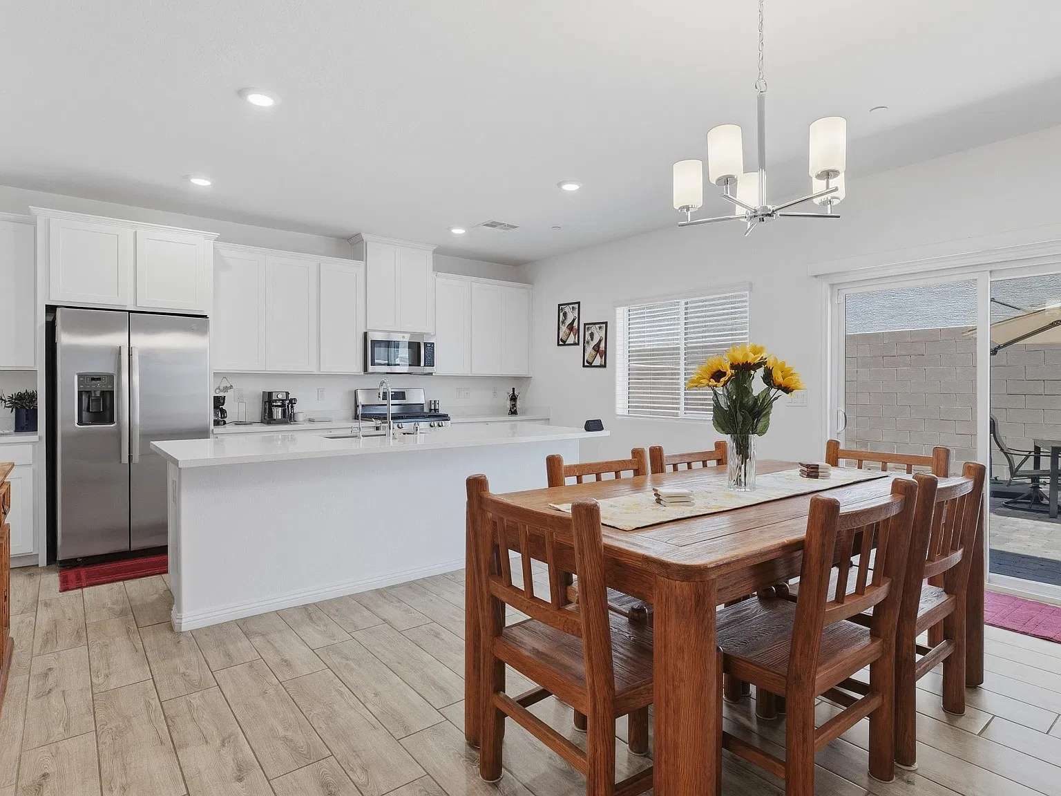 1602 Dakota Group Ave — Photo 3
