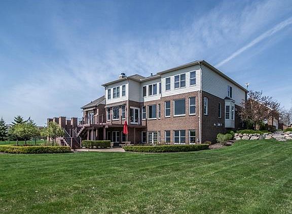 5th image of 25879 Shoreline Dr