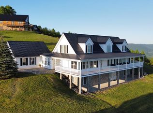 327 Reflections Point Trl, Fancy Gap, VA 24328