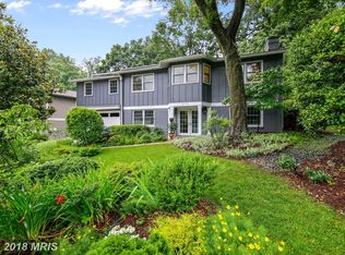 5725 Tanglewood Dr, Bethesda, MD 20817