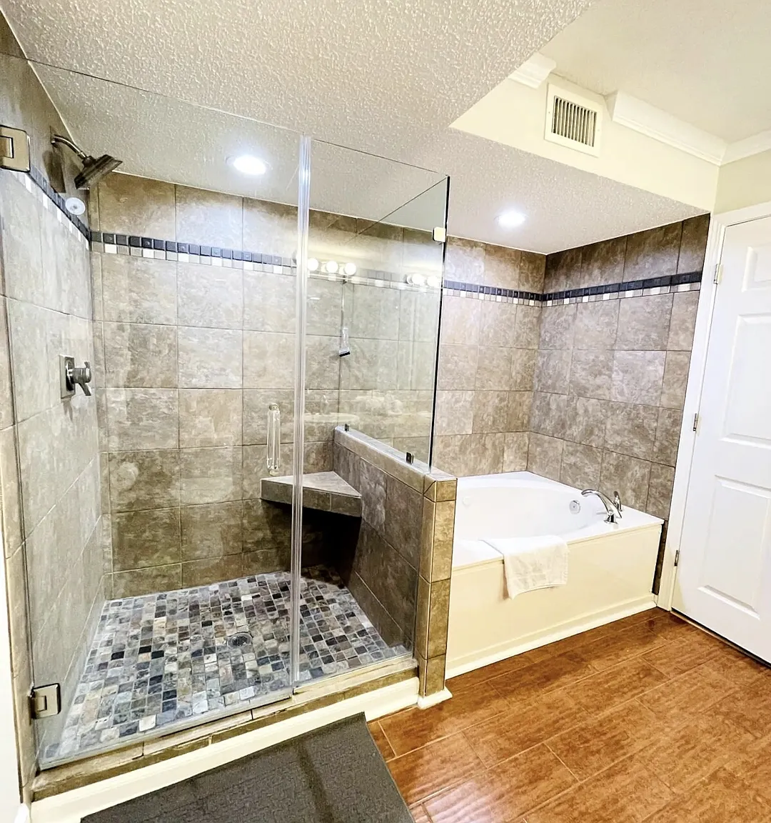4 bed, 2050 sqft, $3,500 — Photo 3
