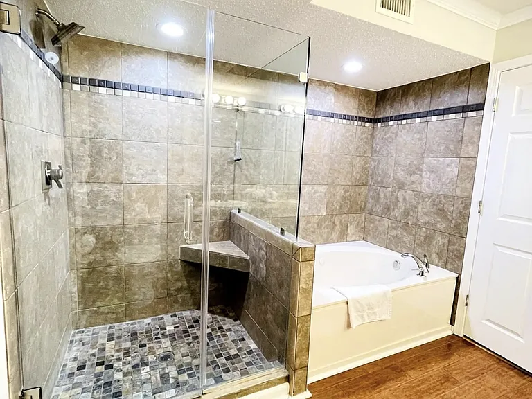 1625 S Ocean Blvd — Photo 3