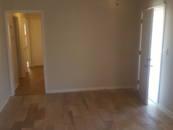 5th image of 1647 Bridgeport Dr NW