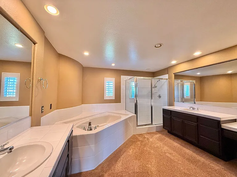 12010 Avonette Ct — Photo 8