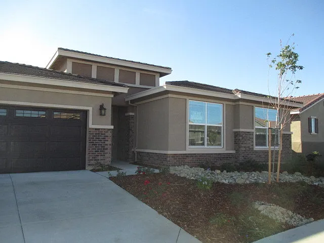 West Roseville single story home in Sierra Crossings — Photo 2