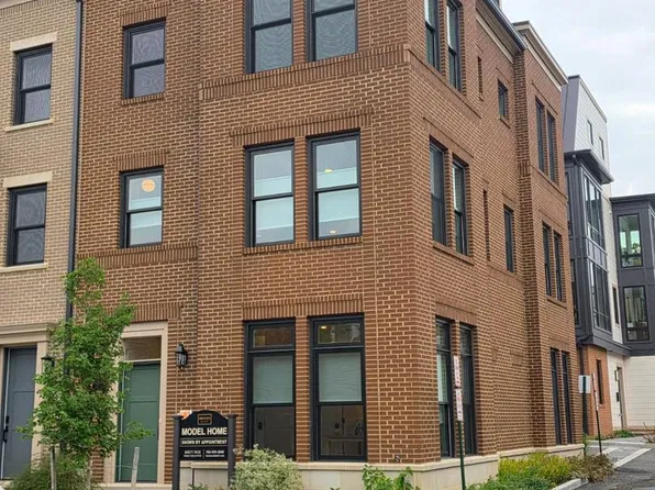 107 N West St, Alexandria, VA 22314