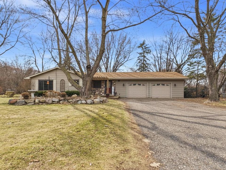 1st image of 3701 Roseberry Pl