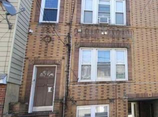 14 Wallis Ave FLOOR 2, Jersey City, NJ 07306