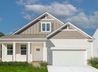 346 Willows Crescent Dr, Moncks Corner, SC 29461