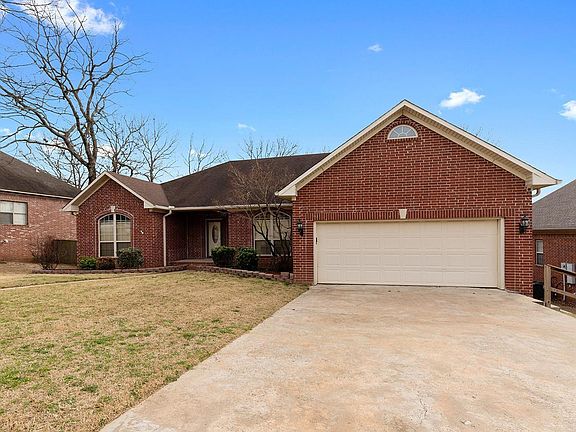 3rd image of 7365 W Ridge Cir