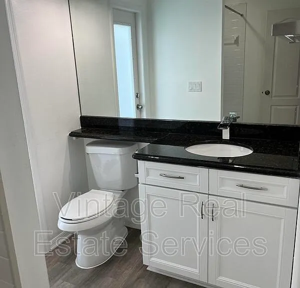 9411 Willow Cove Ct — Photo 22