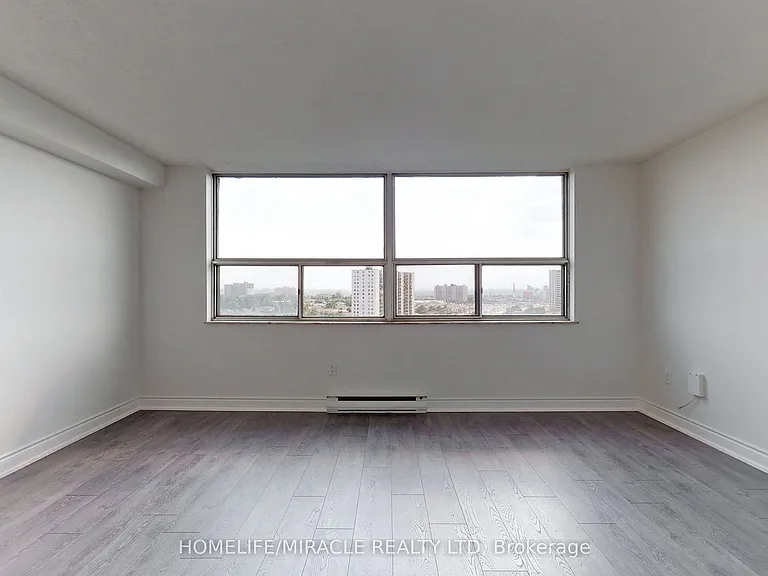 10 Tobermory Dr #1206 — Photo 10