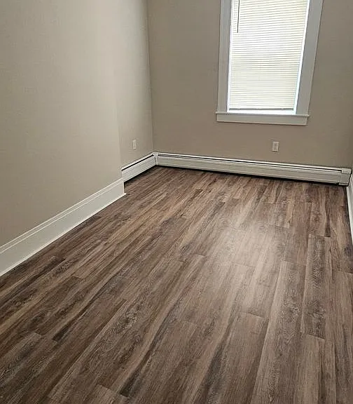 Amoskeag Apartments — Photo 15