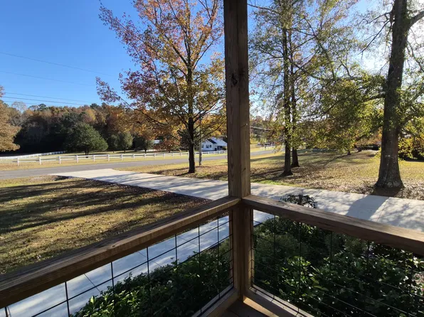 110 Hess Dr, Bridgeport, AL 35740