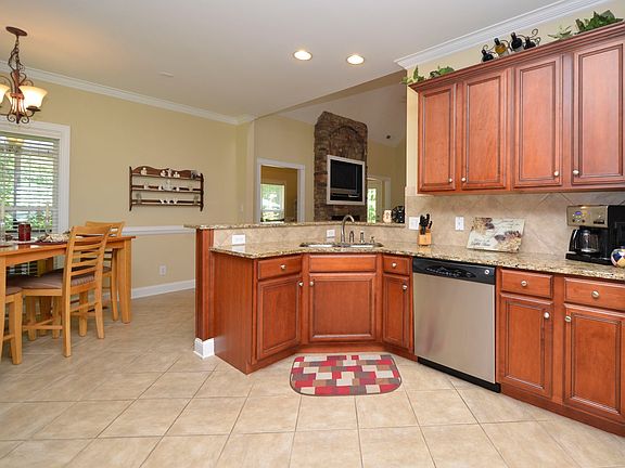 3rd image of 8207 Wendy Gayle Dr