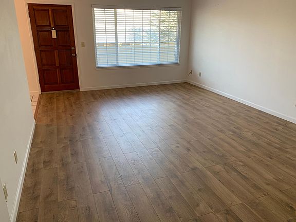 3rd image of 3567 Farm Hill Blvd APT 17