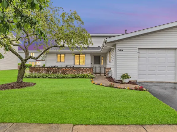 1057 Shannock Ln, Schaumburg, IL 60193