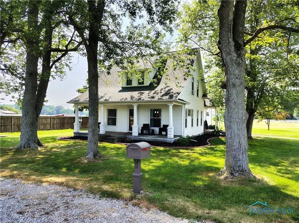 15740 Hill Rd, Defiance, OH 43512