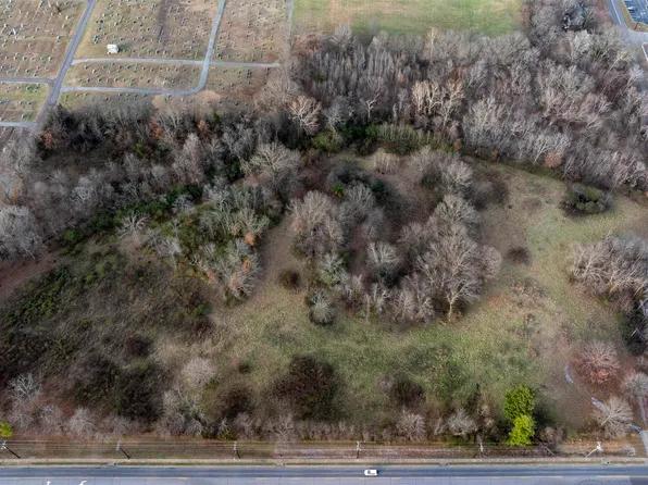 402 Chestnut St, Murray, KY 42071