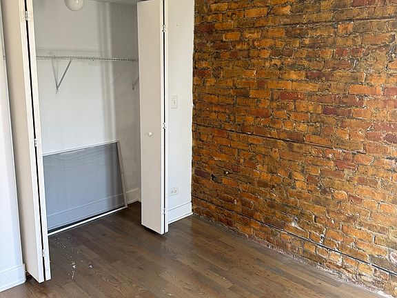 4th image of 1812 S Ashland Ave #2R