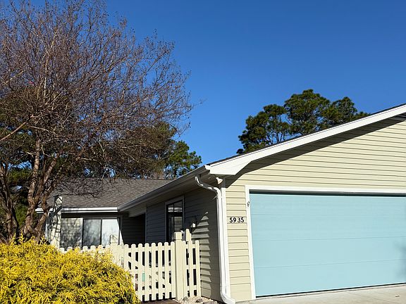 2nd image of 5935 Inland Greens Dr