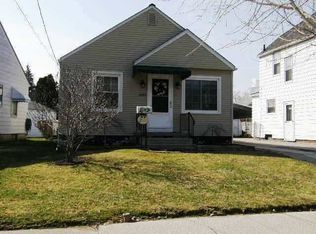 2055 N Kennison Dr, Toledo, OH 43609