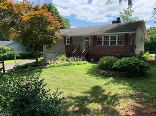 13 Andrea Dr, Vernon, NJ 07462