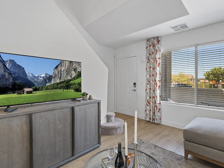 The Townhomes at Horizon Ridge, Henderson, NV, Living Room