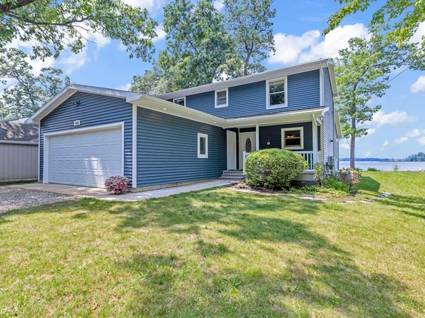 5092 Schrah Dr, Munith, MI 49259