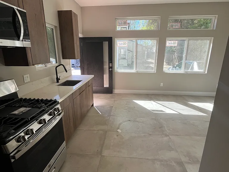 14539 Hatteras St #A — Photo 1