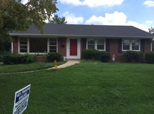 3708 Winchester Rd, Saint Matthews, KY 40207