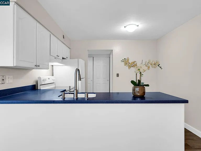 1812 Cole Ave #4 — Photo 15