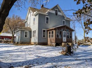 16914 461st Ave, Glencoe, MN 55336