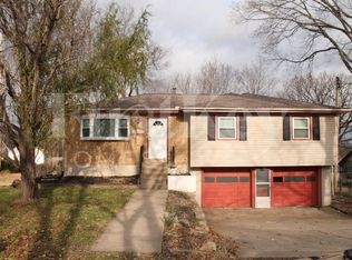 5637 NE Lancaster St, Kansas City, MO 64119