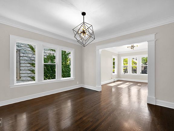 3rd image of 12047 S Lafayette Ave