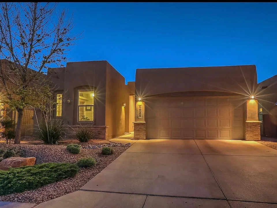 6531 Agave Verde Way NE